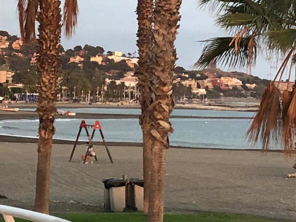 Relaxing Vacation At The Beach مالقة المظهر الخارجي الصورة